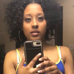 Meet your Posher, Christian